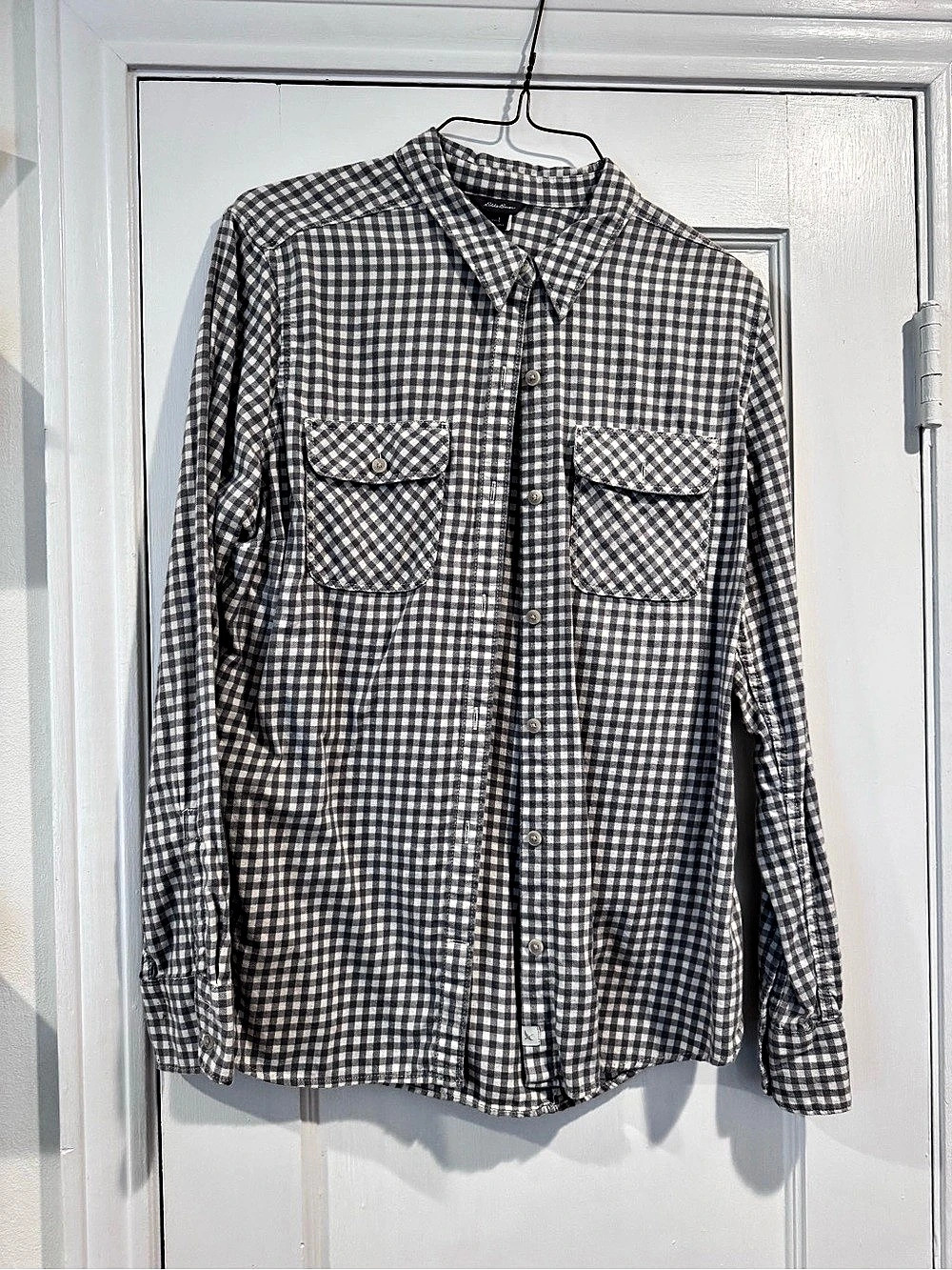 Eddie Bauer Women’s Flannel Gingham Button Down Size Large Like New